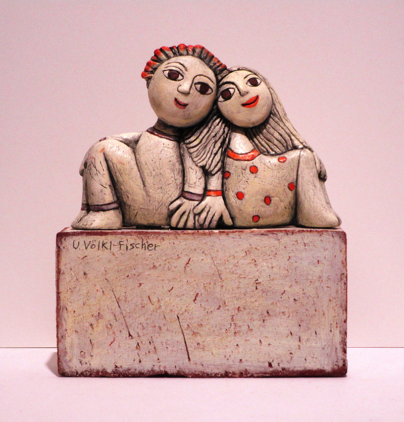 Glueckliches Paar, Steinguss- Acryl, 23 cm, 98 - Galerie Wroblowski